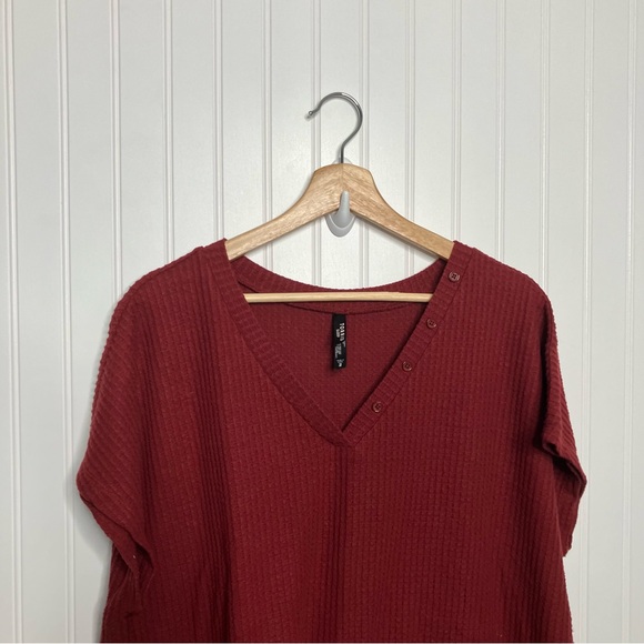 Torrid Sleep Shirt Size 2 2x Burgundy Soft Nightgown Women’s Plus Winter Waffle - Picture 3 of 8